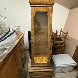 Curio cabinet