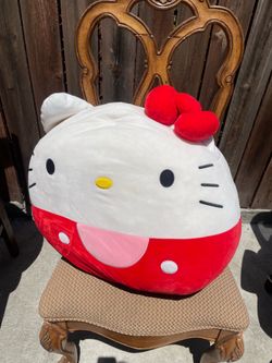 Large hello kitty plush
