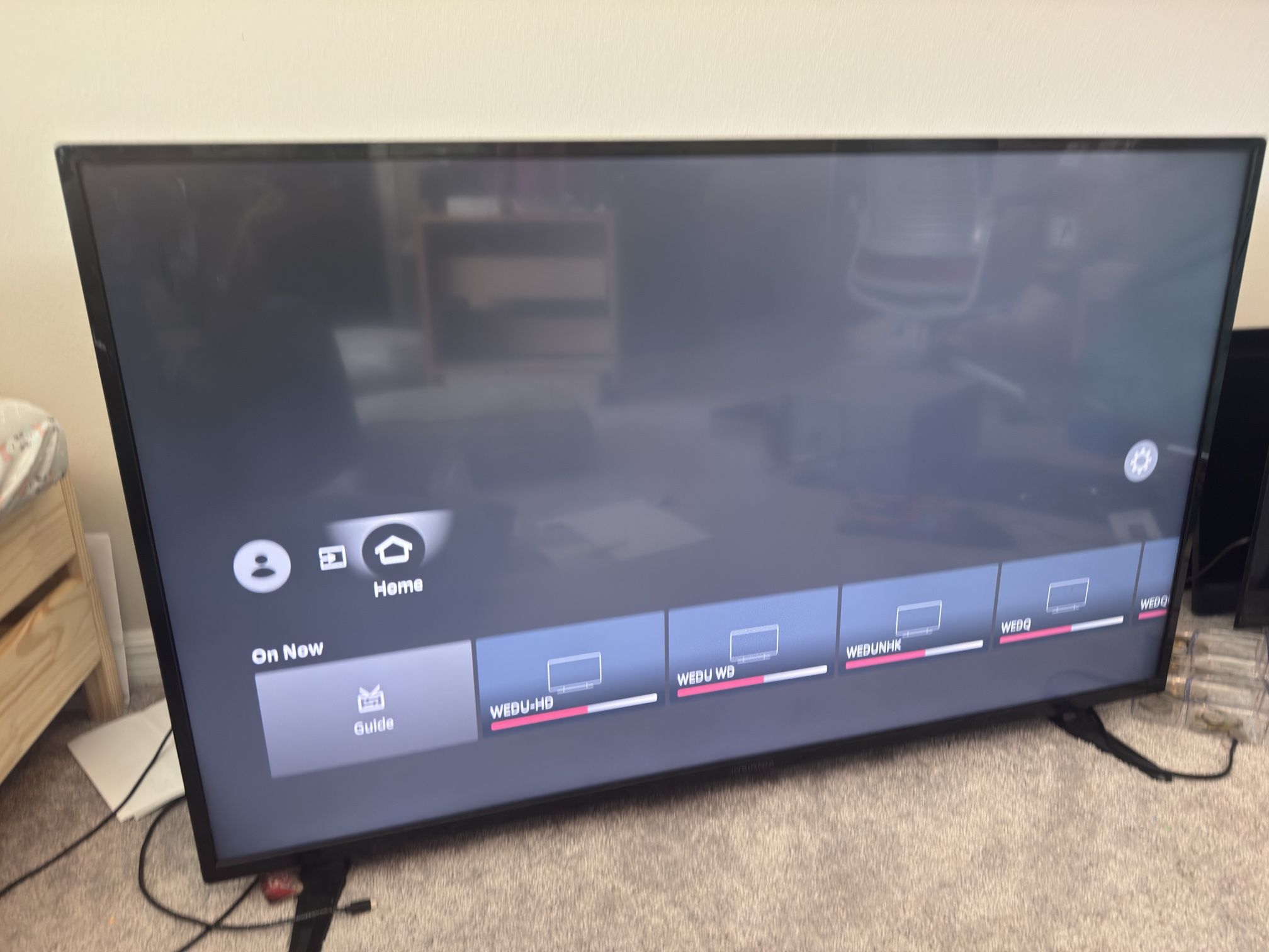 πΊ Insignia 50β 4K UHD Smart Fire TV β GREAT CONDITION! π₯ π° Only $120 β Priced to sell fast!