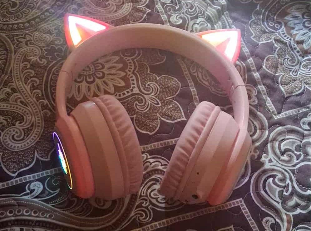 Bluetooth Headphones 