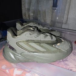 Adidas Toddler Shoes 