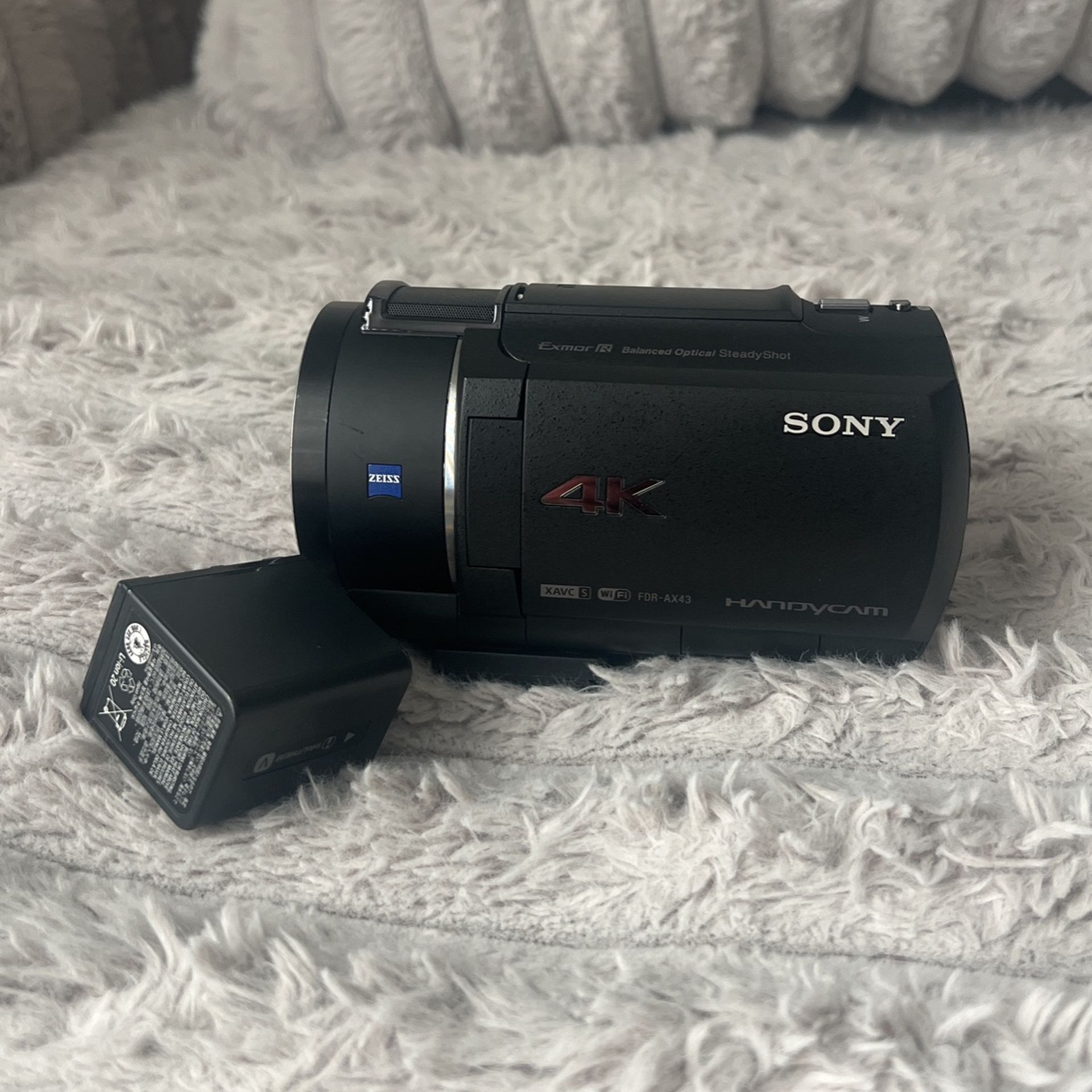 Sony Handycam AX43 4K Camcorder