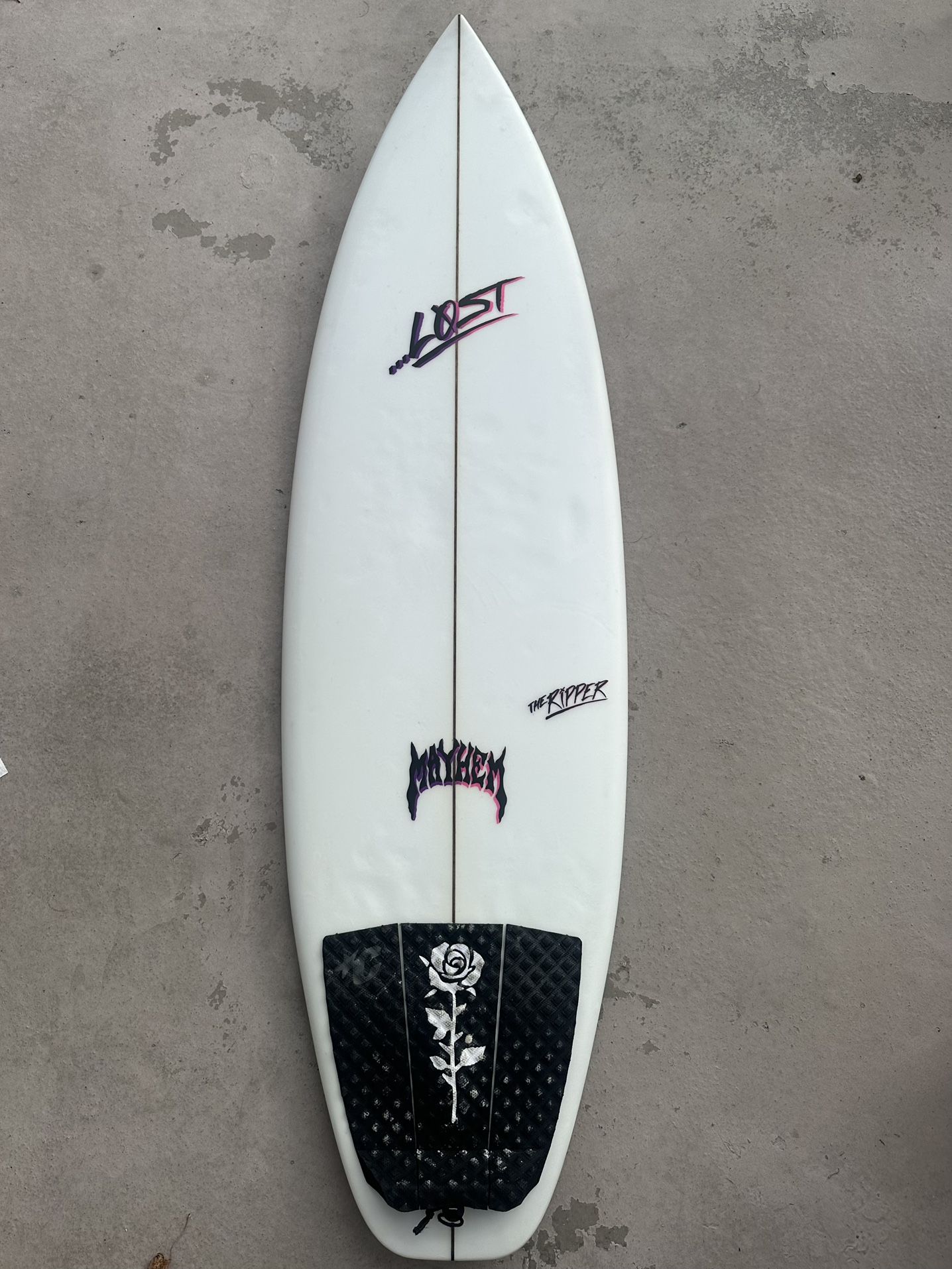 Surfboard - Lost Ripper 5’10” 30.75L
