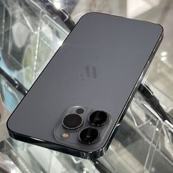 iPhone 13 Pro Max 1TB Factory Unlocked For All Carriers