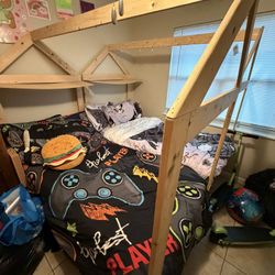 Selling Two Twin Beds 