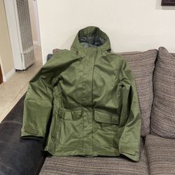 Size Medium Ladies Armor Storm Windbreaker Jacket.