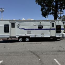 1997 Thor Travel Trailer