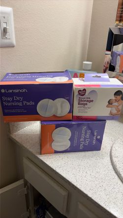 Breast pads n milk storage bags