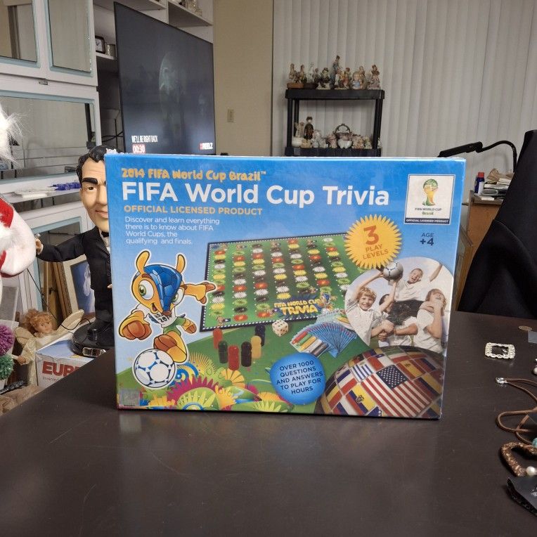 "NEW " 2014 FIFA World Cup Trivia Game, Officially Licensed Product Of FIFA World Cup Brazil Ages 4+