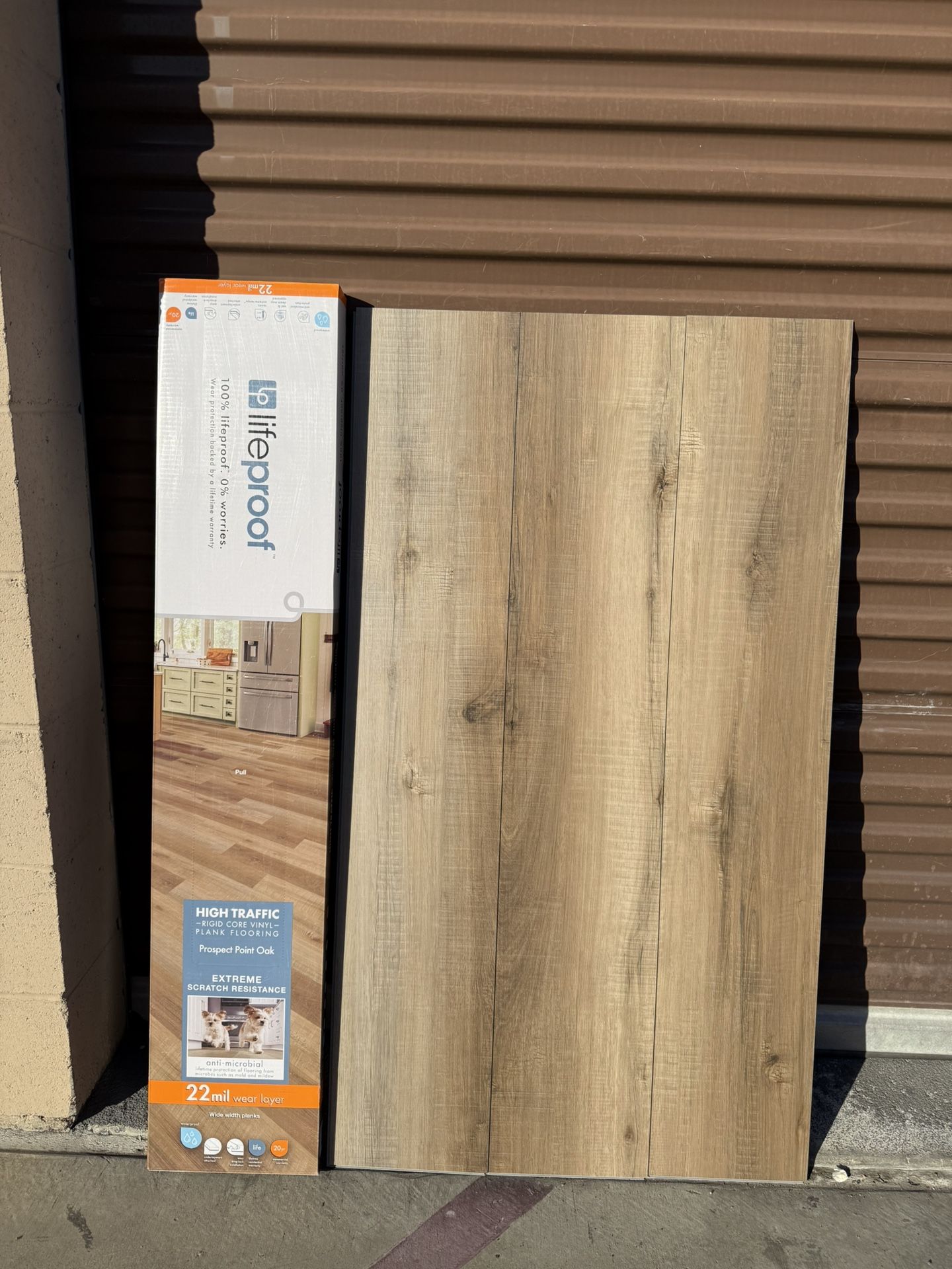 Lifeproof Prospect Point Oak 22 MIL Click Lock Waterproof Luxury Vinyl Plank Flooring