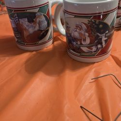 Christmas Harley Davidson 2 Mugs And Tree Ornament