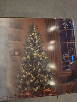 Pre-Lit Artificial Christmas Tree with Remote-6ft