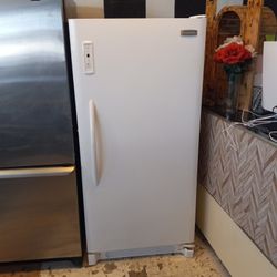 Frezzer 🌬❄️ Congelador Vertical 385 Junior's Appliances Odessa 