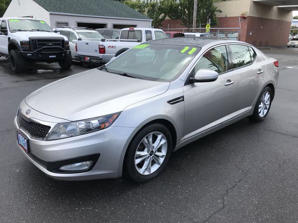 2017 Kia Optima Nav Backup Camera Cars Trucks In Portland Or 2017 Kia Optima Nav Backup Camera Cars Trucks In Portland Or Offerup