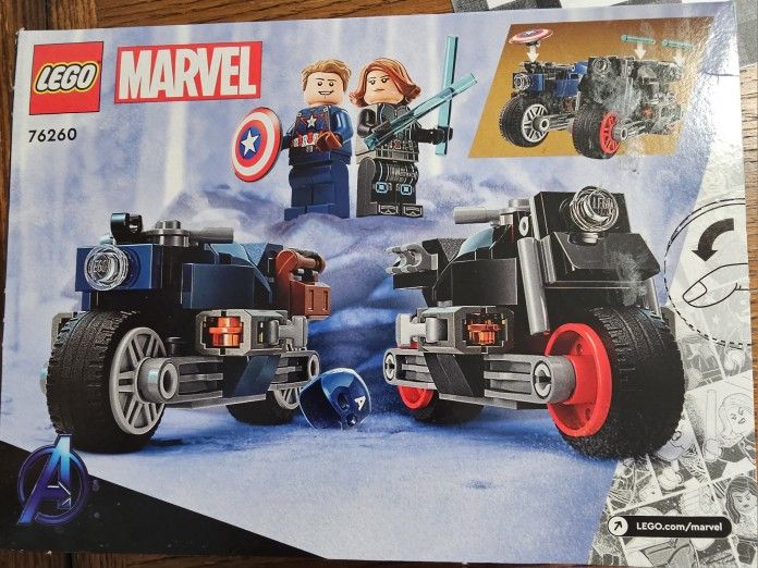 Lego  Marvel Black Widow & Captain America Motorcycles 76260