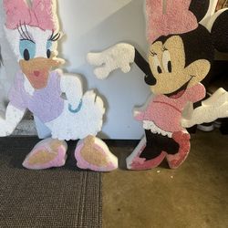 Minnie And Daisy Props 