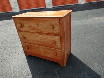 VINTAGE WOODEN CHEST OF DRAWERS 🔥 JUST $45! 🧡