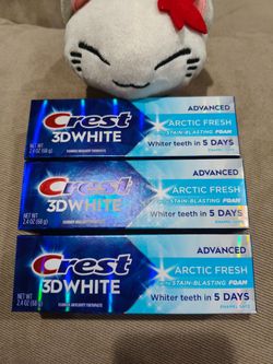 Crest 3D White Advanced Arctic Fresh Toothpaste 2.40 Ounce 3 Pack Brand New Sealed