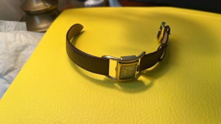 ELGIN SIDE WRIST WATCH/Broken Spring/Gold Filled