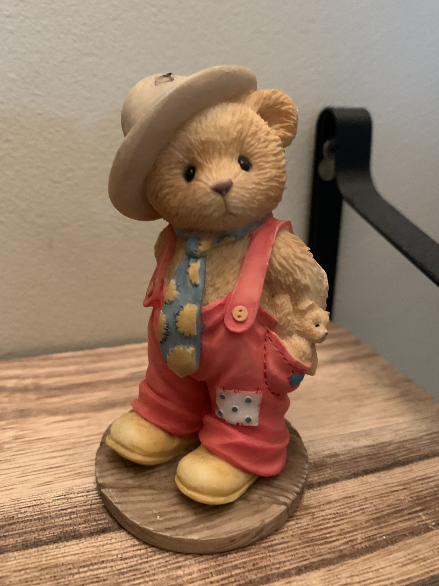 Cherished teddies Logan