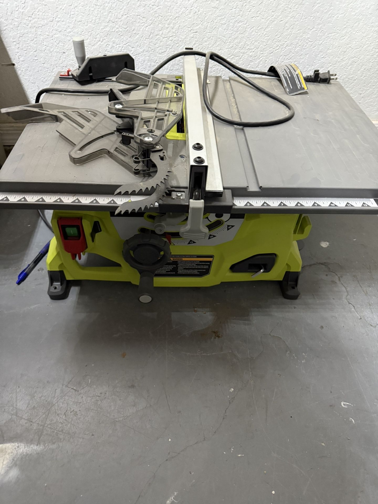 Ryobi Table Saw