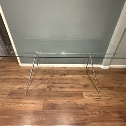 Glass Dining Table – Seats 6