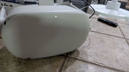 Oculus quest 2 headset only