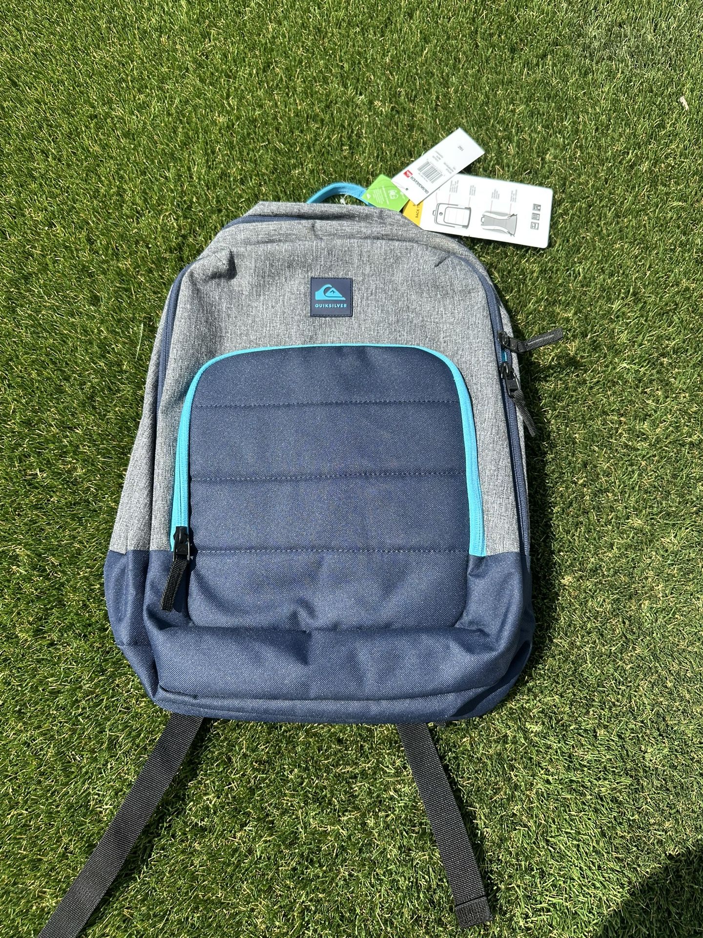 New quicksilver backpack 3 Pockets Full Size School