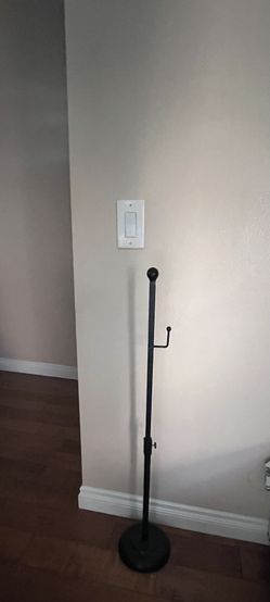 Purse Stand
