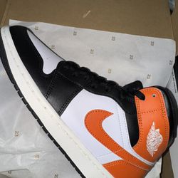 Air Jordan 1 Mid (Starfish)