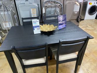 New dining table with 4 chairs extra for delivery same day delivery or can come to pick up
