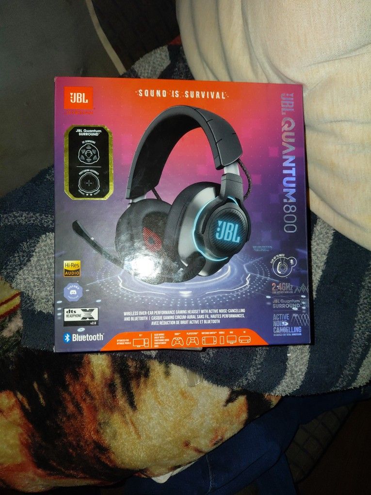 JBL Quantum 800 Headset