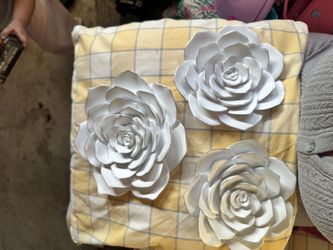 White Wall Flowers