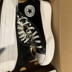 Converse Platform Shoes Size 10 Women’s 