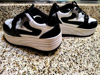 Skate Shoes