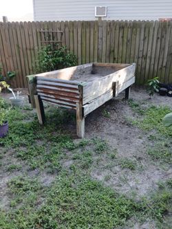 Garden bed FREE!!!