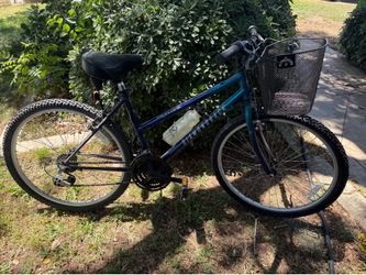 26’ diamondback mountain bike in good shape