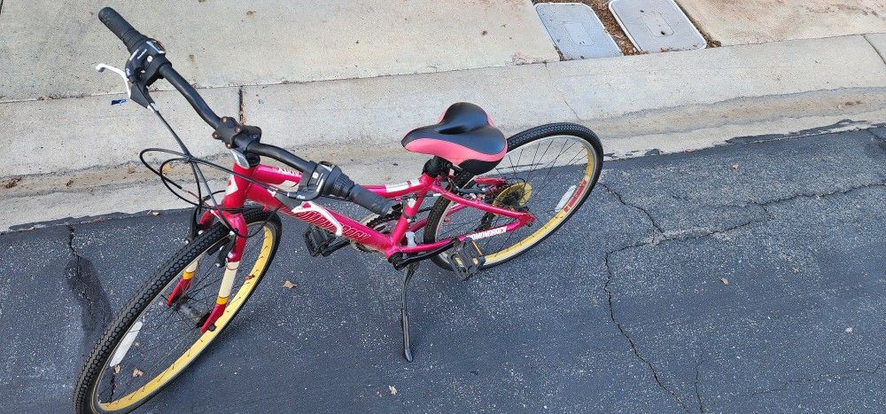 Diamond Back Bicycle $30 Obo