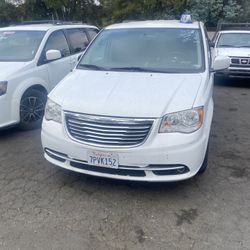 2016 Chrysler Town & Country