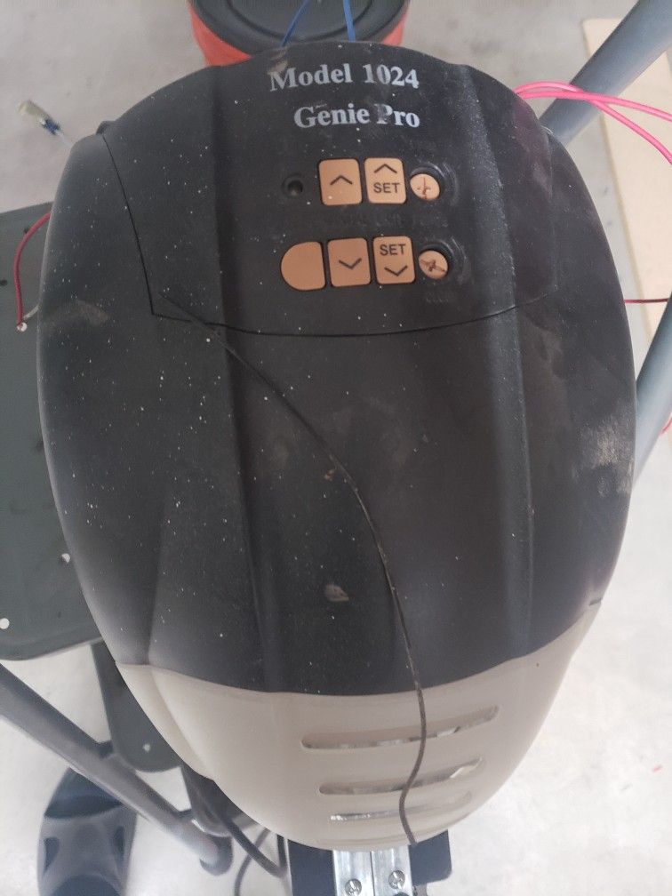 Genie Garage Door Opener Pro Model 1024