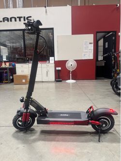 Electric scooter