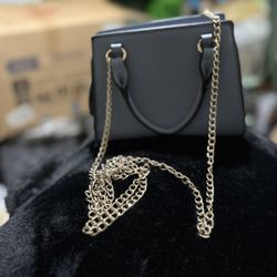 Small Blue Bag With Gold Chain