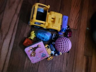 Random toy bundle