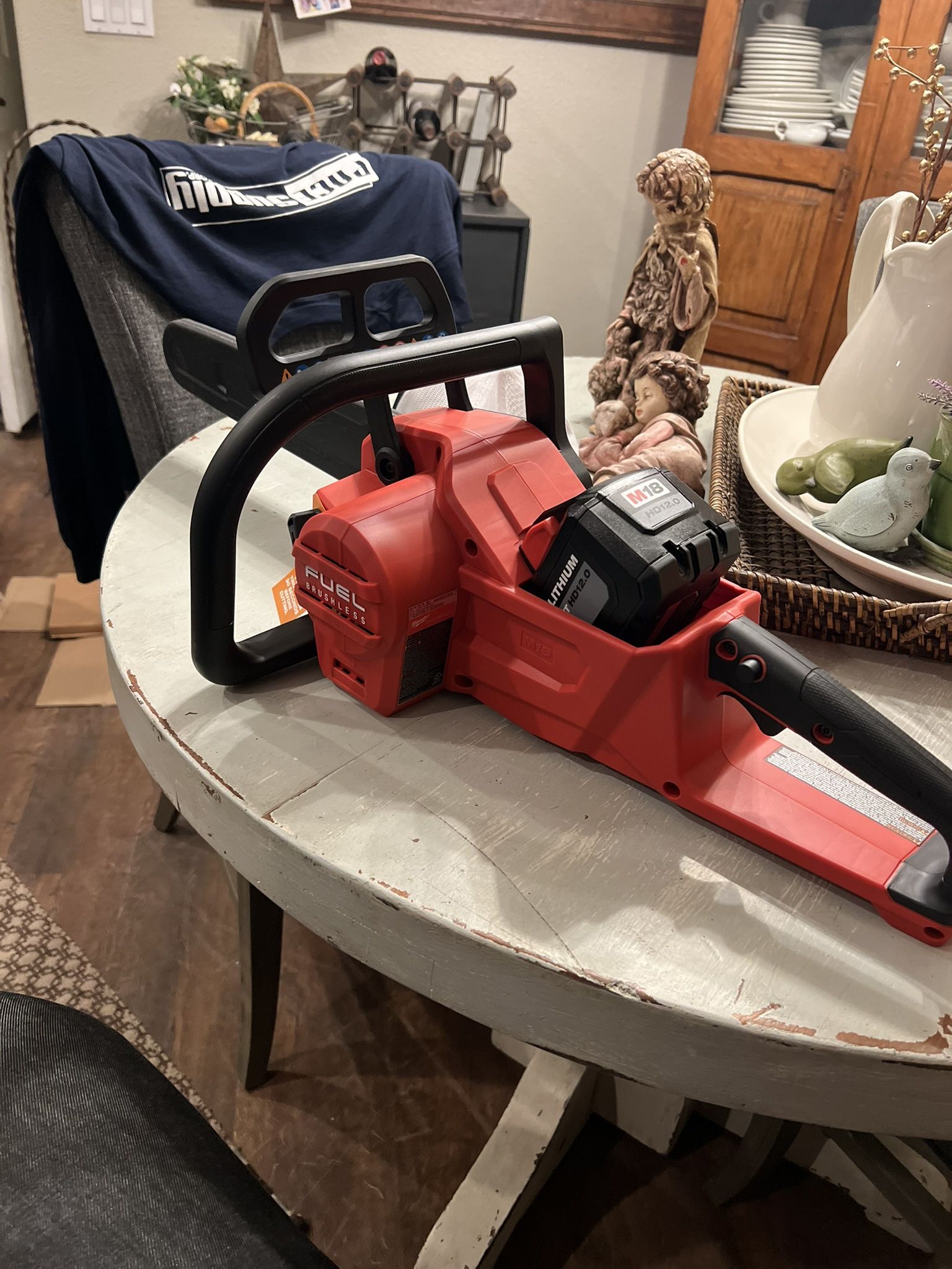 Milwaukee 16 Chains Saw Brand New
