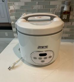 10-Cup Digital Rice Cooker and Food Steamer, Model: ARC-930, White