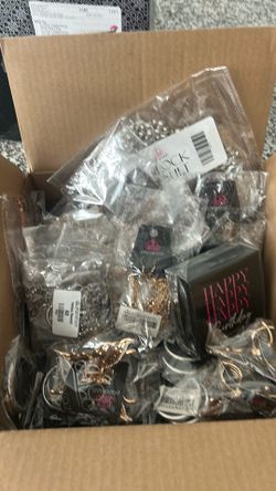 Paparazzi jewelry brand new