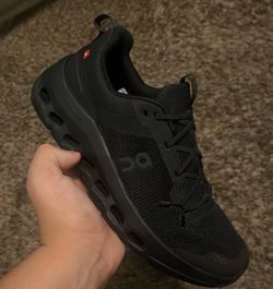 ONCLOUD SHOSE