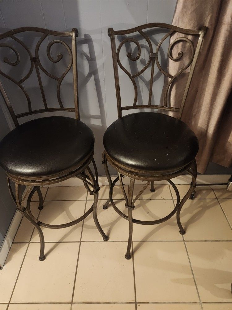 Table And Chairs