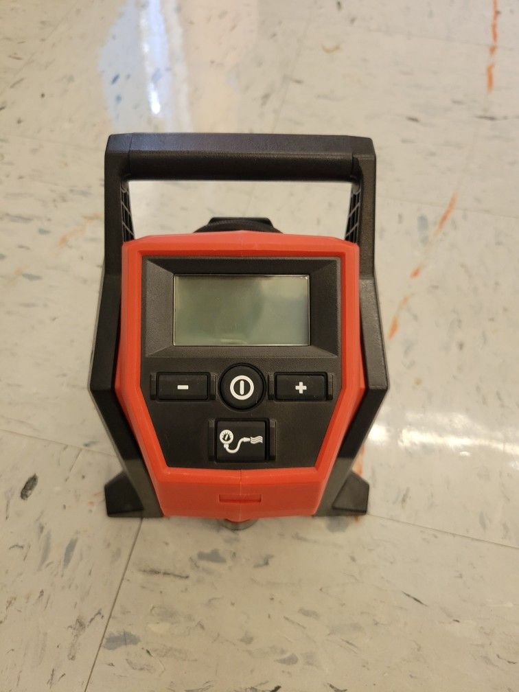 Milwawkee Compact Inflator