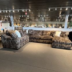 Brown 4PC Chaise Sectional Couch 